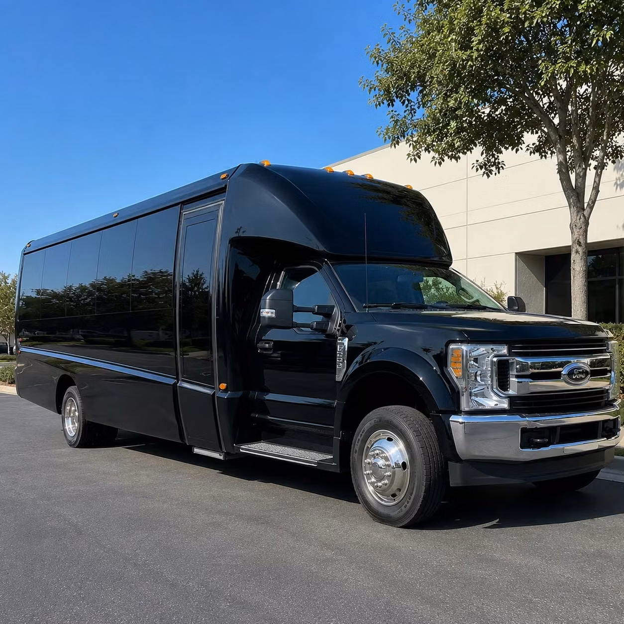 15 passenger minibus