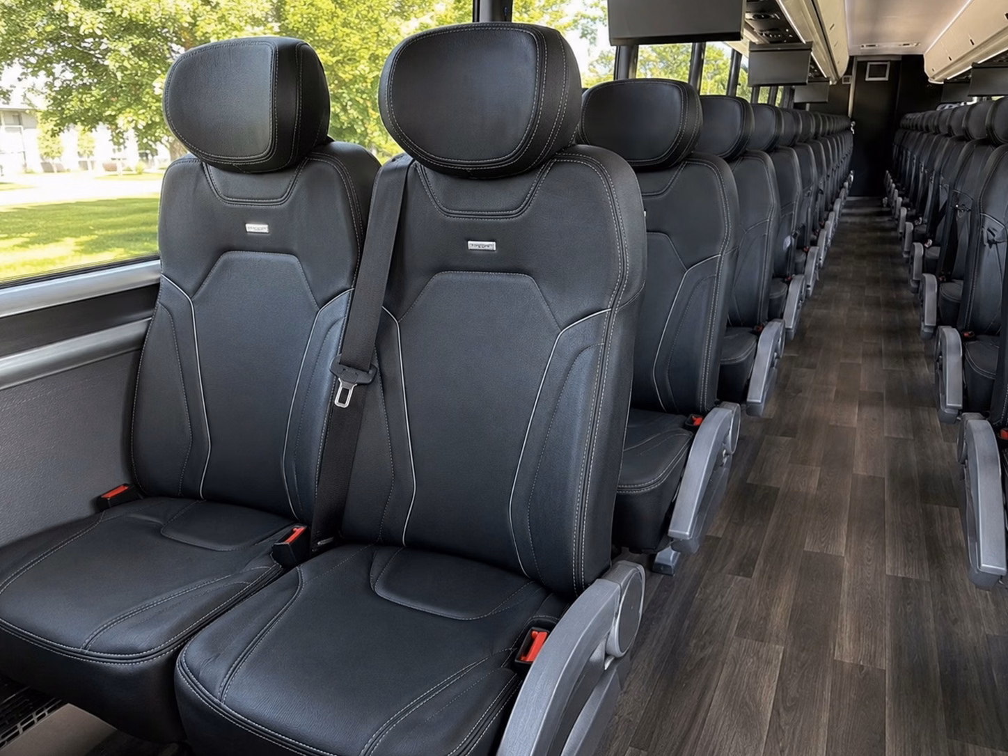 corporate and group sporting event shuttles for el paso businesses