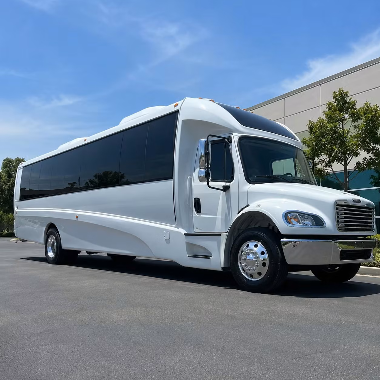 el paso 18 passenger minibus rental