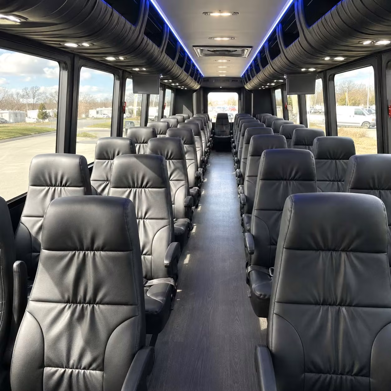 el paso 25 passenger minibus rental