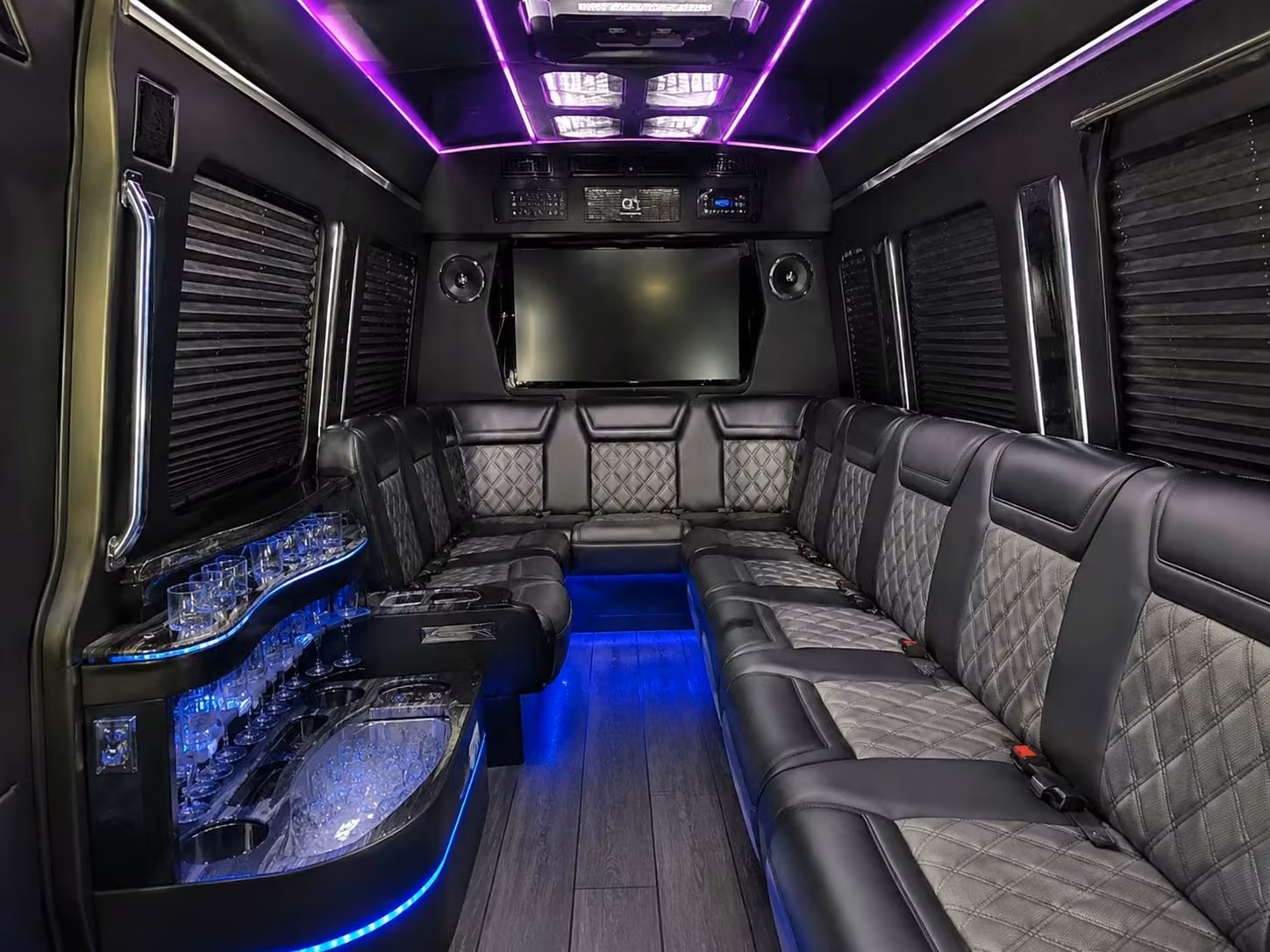group airport transfers in el paso made easy for corporate teams and convention groups