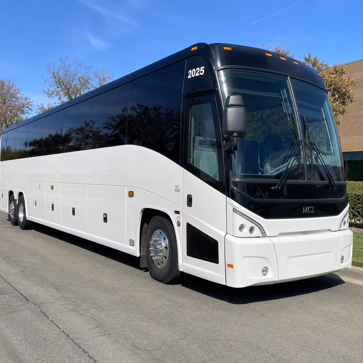 multi venue concert nights and bar crawl buses in el paso